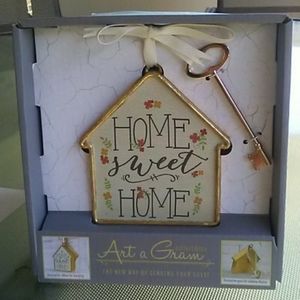 “Home Sweet Home" Art A Gram Collectibles-🆕